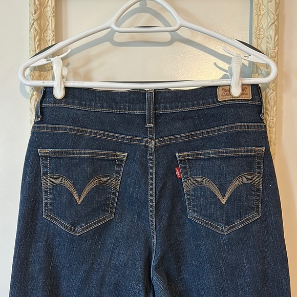 LEVI’S | Vintage Deep Indigo 512 Straight Leg Perfectly Slimming Jeans - Picture 14 of 16